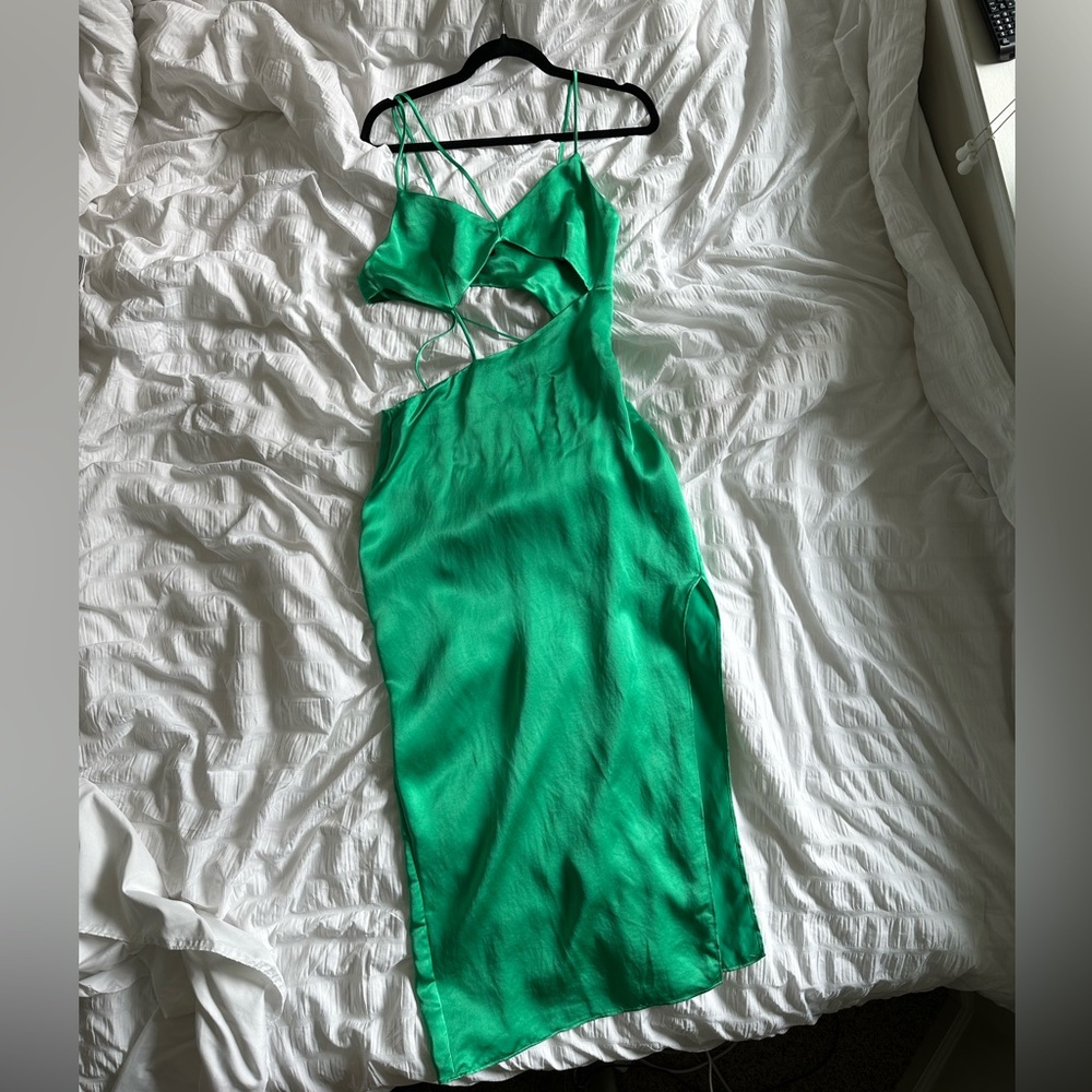 Zara Asymmetric satin effect dress - Picture 11 of 16